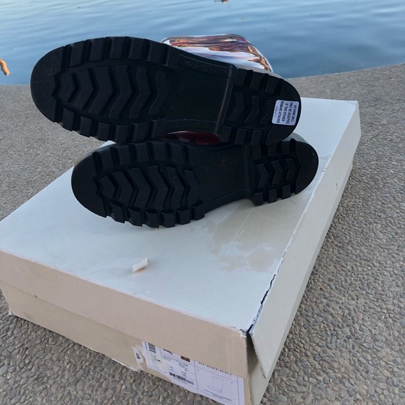 Burberry floral geometric Carleton rain boots 6 - Picture 7 of 8